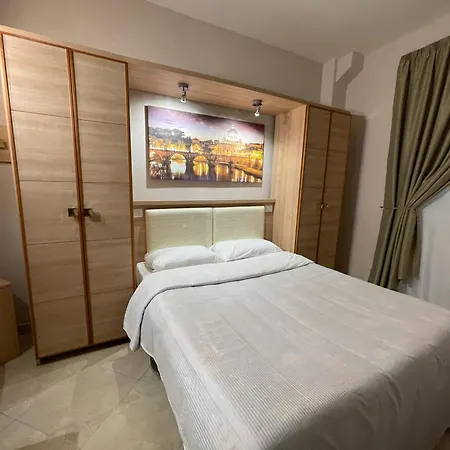 Spqr Bed & Breakfast